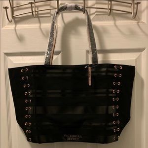 🆕 Victoria Secret lace up tote